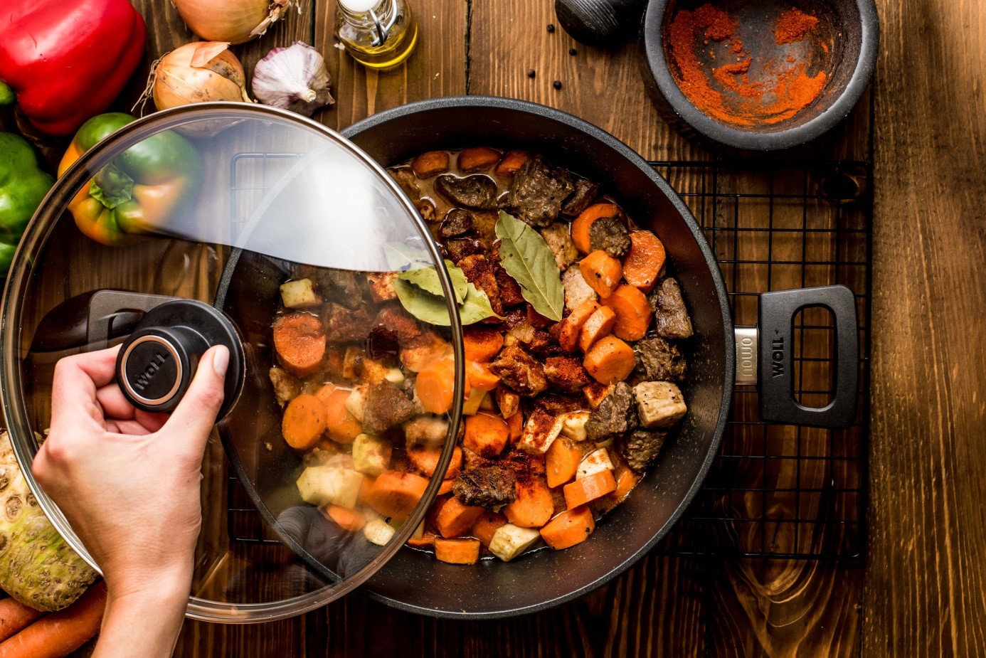 Gulasz wołowy w jednym garnku